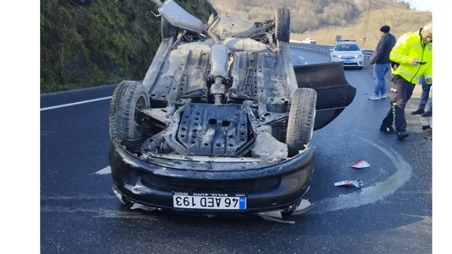 Direksiyon hakimiyetini kaybetti takla attı: 1 Yaralı