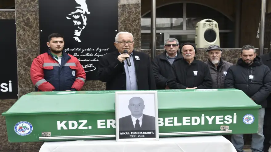 BELEDİYE İŞÇİSİ KARANFİL, SON YOLCULUĞUNA UĞRLANDI