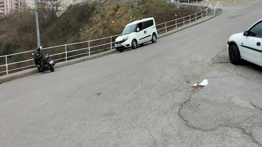 Ereğli'de Motosiklet Kazası! Sürücü Hastaneye Kaldırıldı..