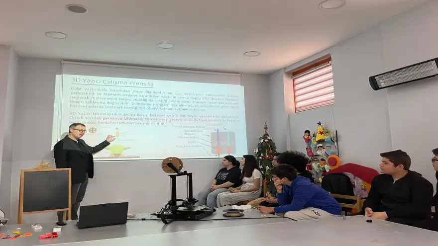 OYUNCAK MÜZESİ’NDE 3D YAZICI VE BASKI EĞİTİMİ VERİLDİ