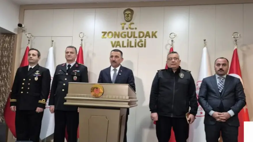 Vali Hacıbektaşoğlu, güvenlik ve asayiş bilgilendirme toplantısı düzenledi...