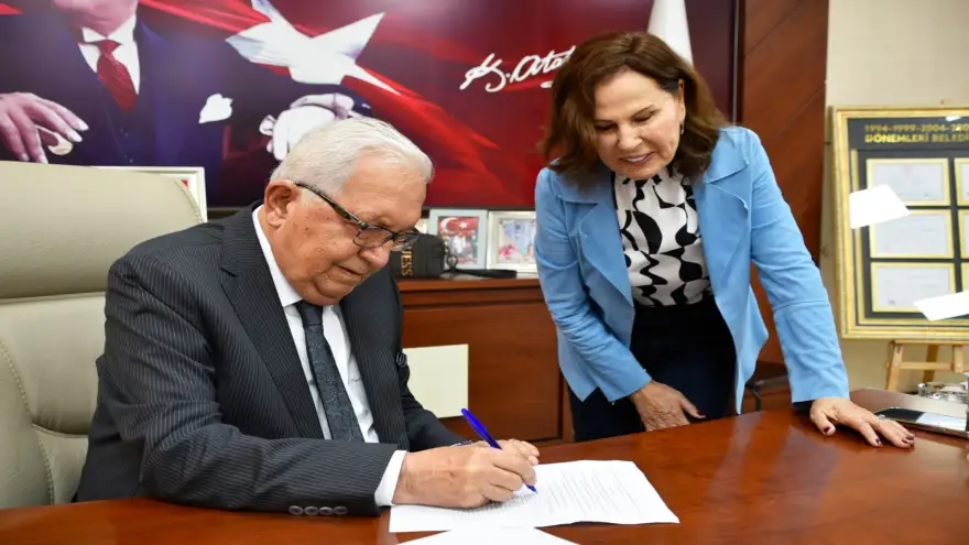 İMAMOĞLU’NA ÖZGÜRLÜK İÇİN İLK İMZA POSBIYIK AİLESİNDEN