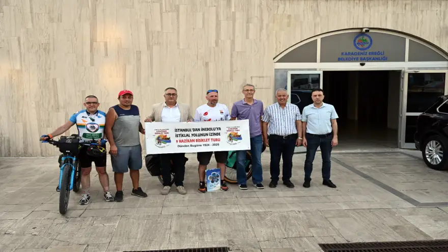 İNEBOLU’YA PEDAL ÇEVİREN BİSİKLETÇİLER, KDZ. EREĞLİ BELEDİYESİ’Nİ ZİYARET ETTİ