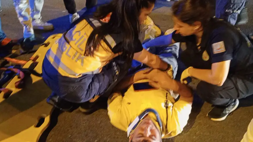 Direksiyon hakimiyetini kaybetti düşerek yaralandı
