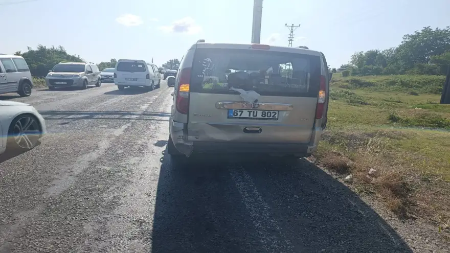 Düğün konvoyunda kaza, motosiklet sürücüsü yaralandı