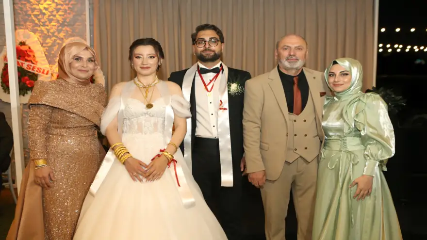 RÜYA GİBİ BİR DÜĞÜN İLE HAYATLARINI BİRLEŞTİRDİLER...