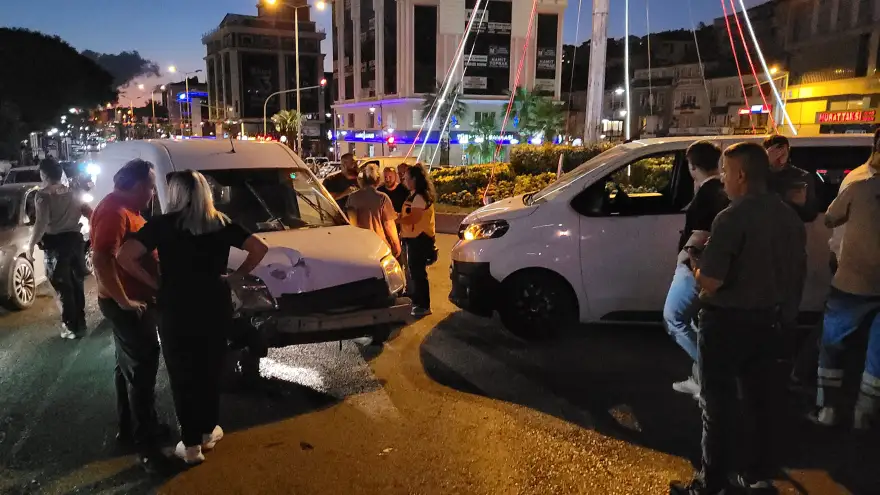 Ereğli'de trafik kazası 4'ü çocuk 7 kişi yaralandı