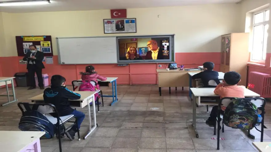 Siberay farkındalık eğitimi veriliyor