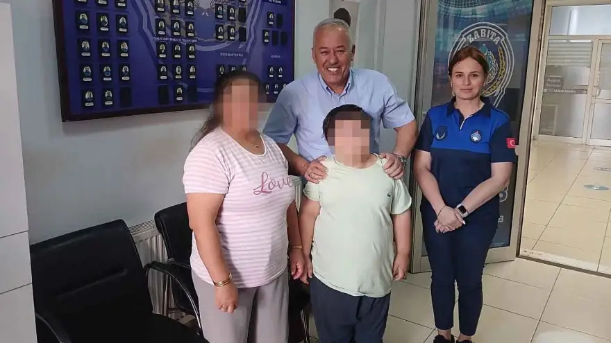 Kaybolan küçük çocuk zabıta ekiplerince bulundu