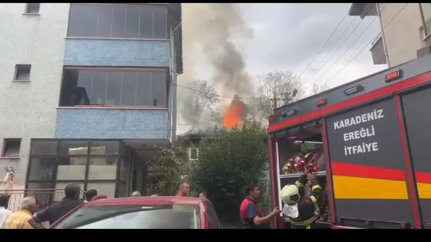 Kdz. Ereğli'de 4 ayrı trafik kazası.. 1 yangın..