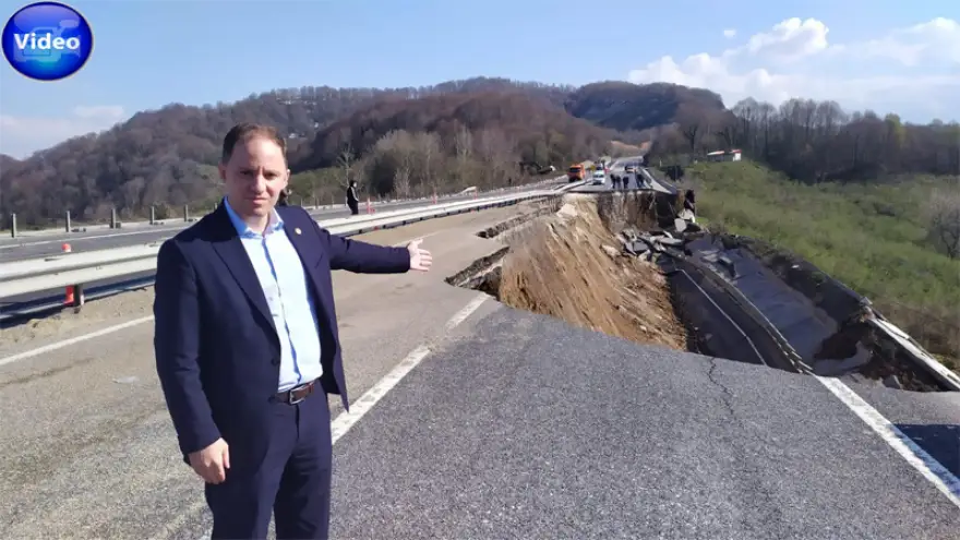 Yavuzyılmaz: "Meteor Düşmüş" Gibi...