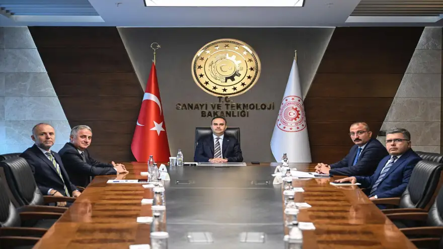 Bozkurt ve Keleş, Bakan Kaçır'a ziyarette bulundu..