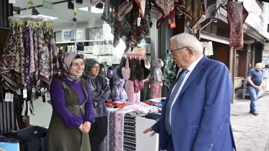 BAŞKAN POSBIYIK, UN PAZARI ESNAFINI ZİYARET ETTİ