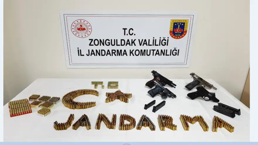 Ormanlı'da bir evden cephanelik çıktı