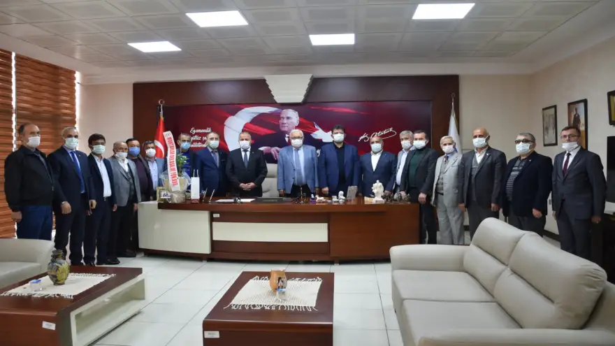 Muhtarlar Derneği yönetimininden Posbıyık'a ziyaret