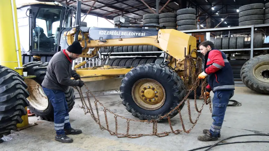 ZİNCİRLER TAKILDI, EKİPLER HAZIR!