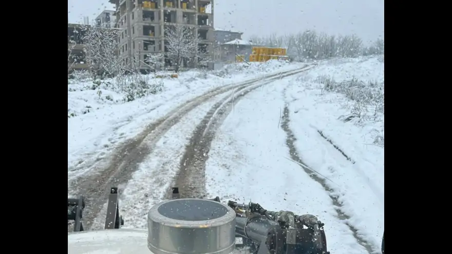 Ereğli’de Kar Alarmı: Belediye Ekipleri Sabahın İlk Saatlerinden İtibaren Sahada
