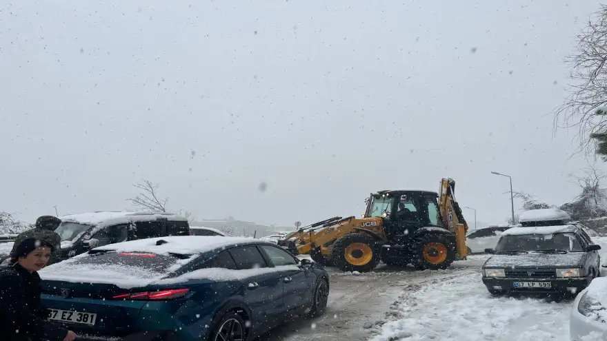 Kdz. Ereğli’de Kar Ulaşımı Vurdu..