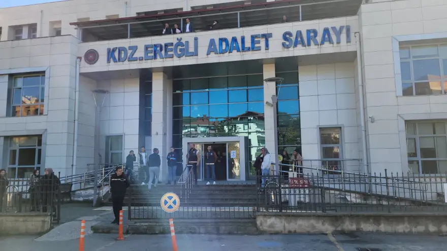 Ereğli Adliyesi’nde Tutuklanan Şüpheli 2. Kattan Atladı