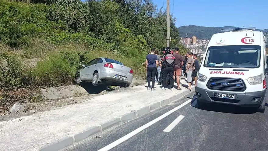EL FRENİ UNUTULAN ARAÇ KAZAYA NEDEN OLDU: 1 YARALI