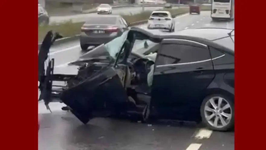 Motor Bloğu Koptu, Sürücü Yaralandı