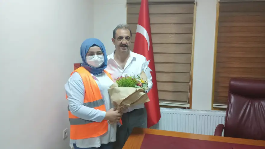 Lösevden, Erel'e ziyaret