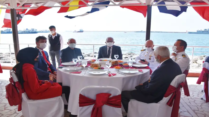 Kdz. Ereğli protokolü, gazi ve şehit aileleriyle buluştu