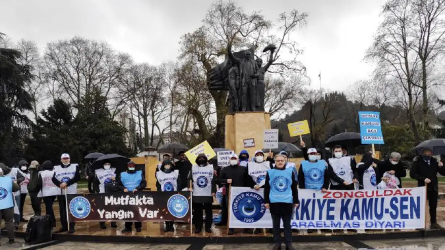 Türk Eğitim-Sen eylem gerçekleştirdi