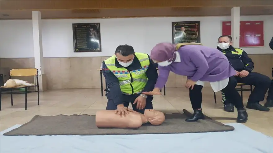 Jandarma personeline temel İlk yardım eğitimi verildi