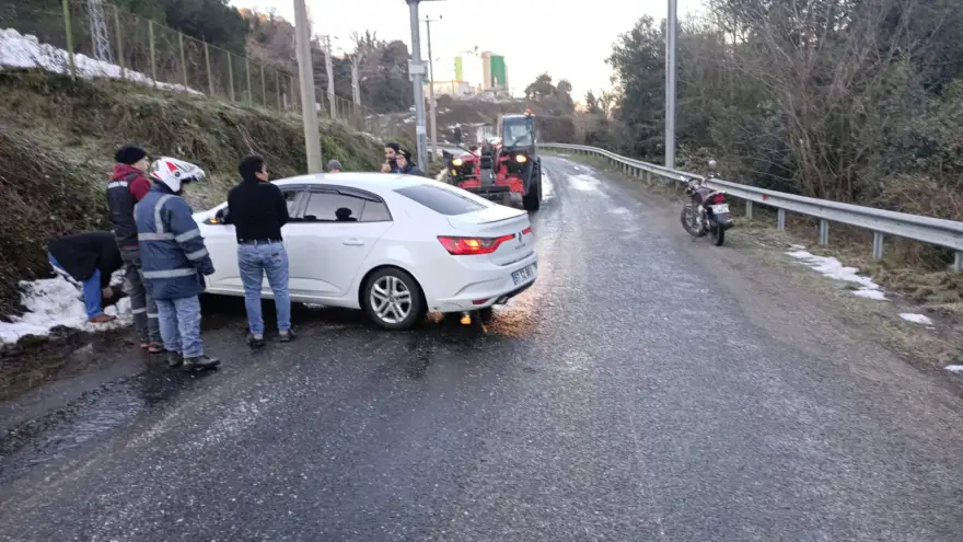 Buzlanma kazalara sebep oldu