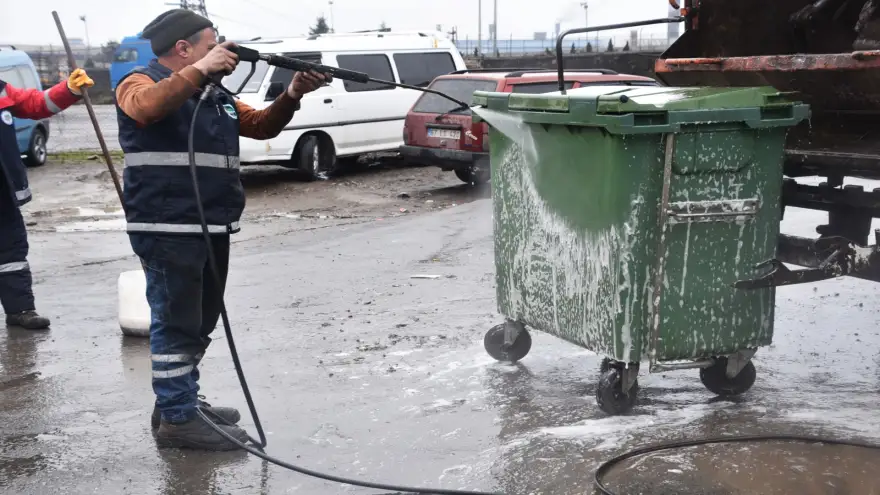 Kdz. Ereğli’de, 3 bin çöp konteyneri dezenfekte ediliyor