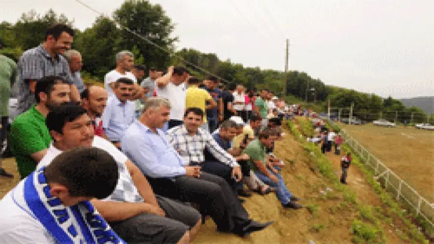 ÇAKIR ÇALMADIK KAPI BIRAKMIYOR 