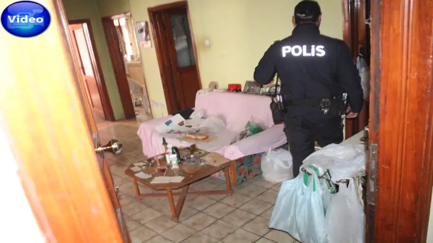 90 Yaşında ki yaşlı adam ekipleri harekete geçirdi