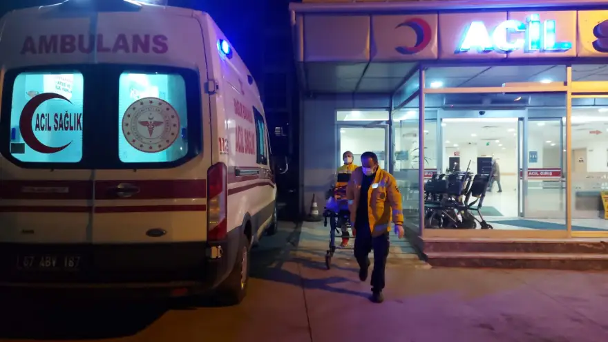 Motosiklet yayaya çarptı