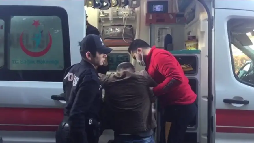 Alkol aldığı arkadaşları tarafından darp edildi