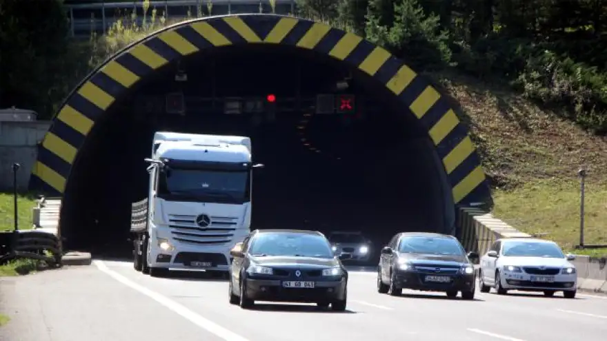 Bolu Dağı Tüneli ulaşıma kapatılacak