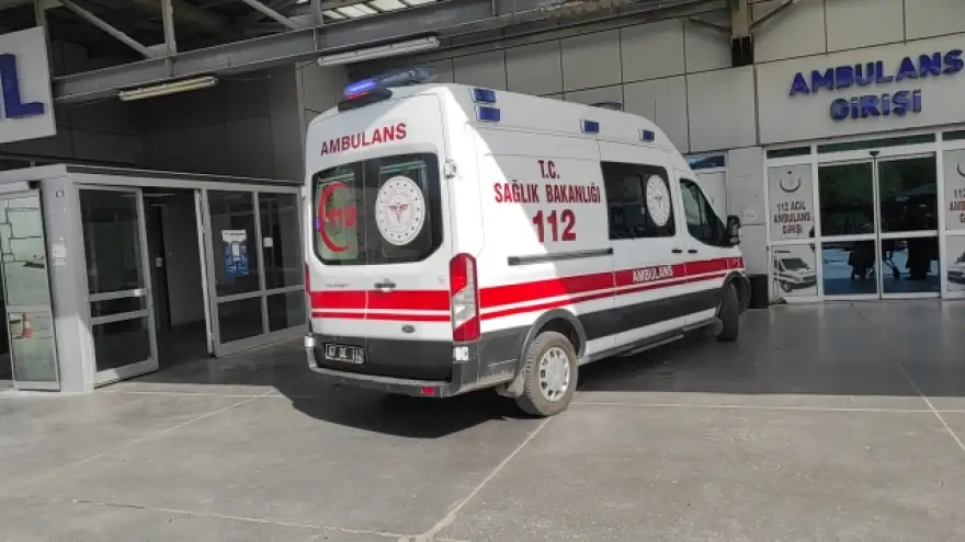 Yüksekten düşen bir kişi yaralandı...