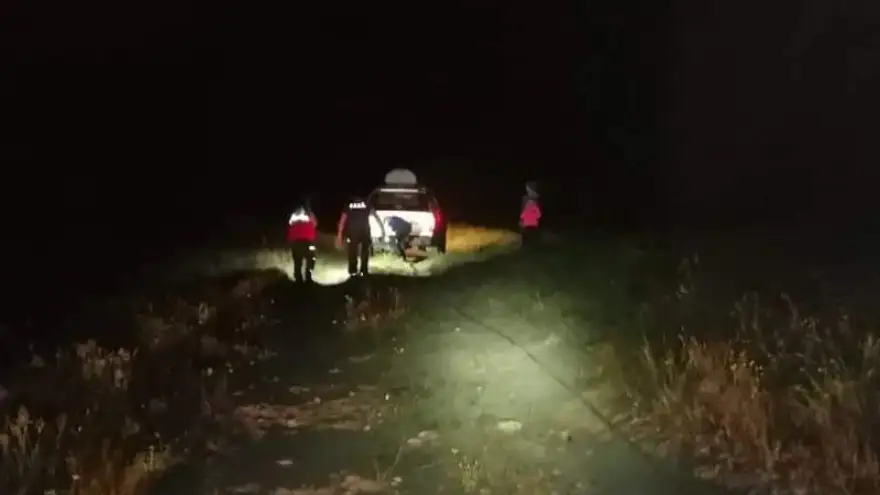 Pikniğe giden aile mahsur kaldı..