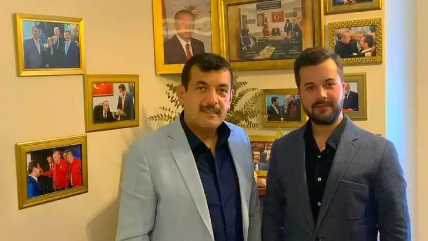 Saadet Partisi'nden istifa etti...