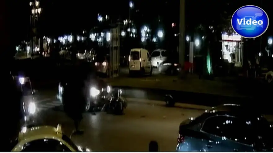 Yaya geçidinden motosiklet ile karşıya geçmek istedi...