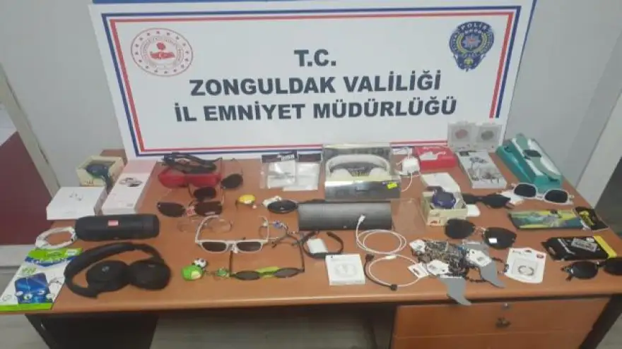 Hırsızlık yapan 3 zanlı yakalandı