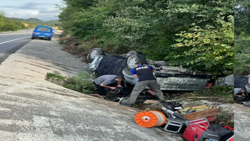 AFAD Aracı takla attı: 2 Yaralı