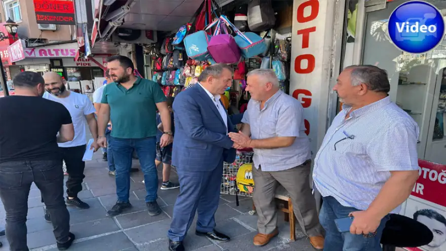 Niyazi Özcan'a çarşı içi esnafından destek..