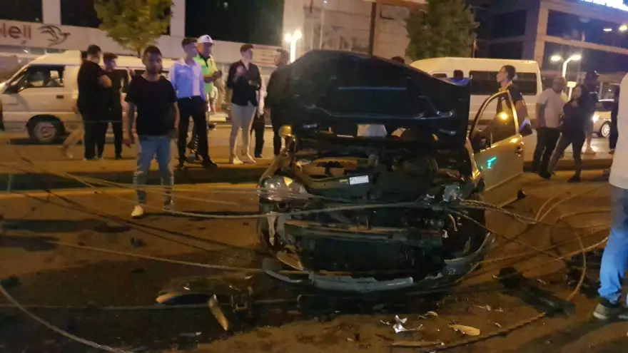 Trafik kazası: 2 Yaralı