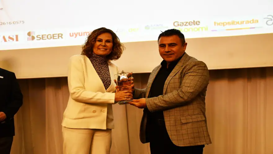 Neriman Posbıyık'a kadın girişimci ödülü verildi...