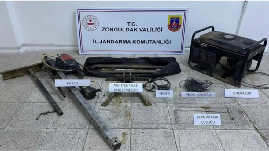 Defineciler suçüstü yakalandı