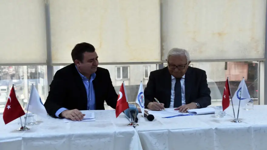 Başkan Posbıyık, Daimi İşçilerin Toplu Sözleşmesini İmzaladı