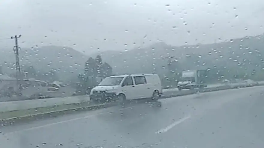 Su kanalına düşerek durdu...