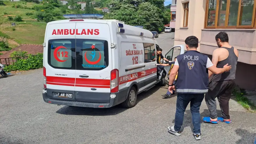 Yürüyerek ambulansa bindi, hayatını kaybetti...