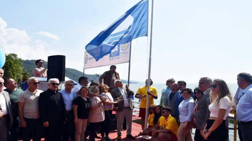 Kdz. Ereğli plajlarında artık mavi bayrak dalgalanıyor